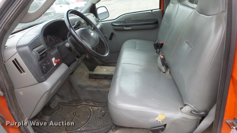 image for item DC0590 2006 Ford F250 Super Duty pickup truck