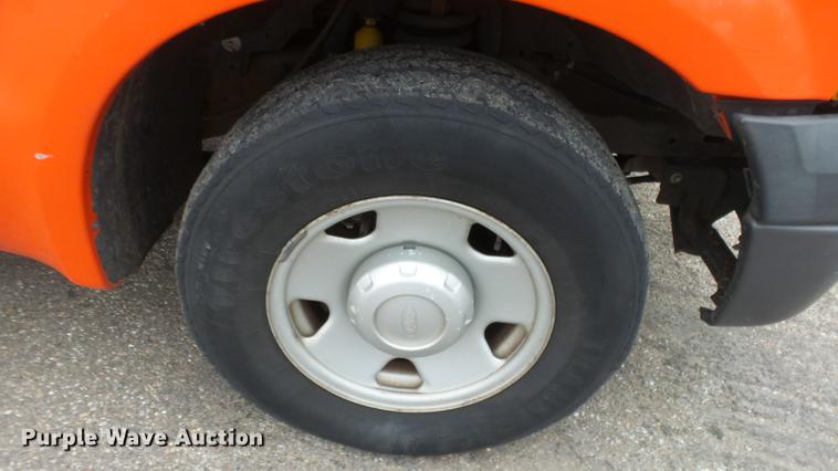 image for item DC0590 2006 Ford F250 Super Duty pickup truck