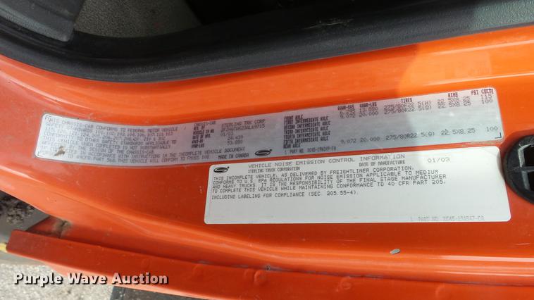 image for item DC0592 2003 Sterling LT7501 dump truck