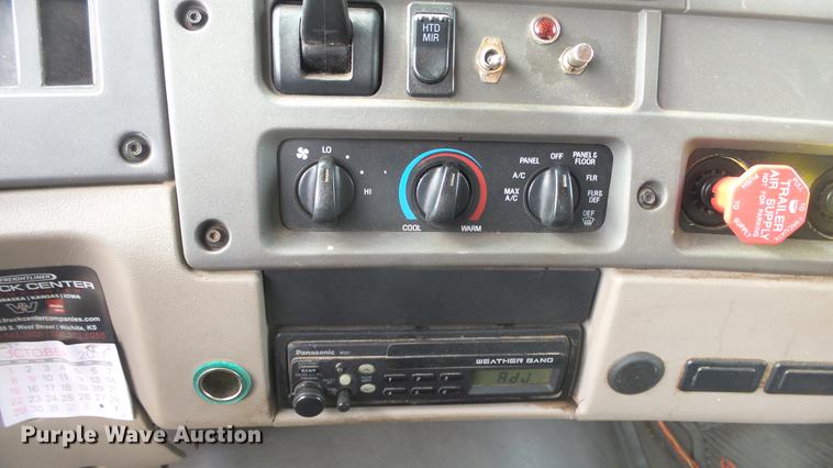 image for item DC0592 2003 Sterling LT7501 dump truck