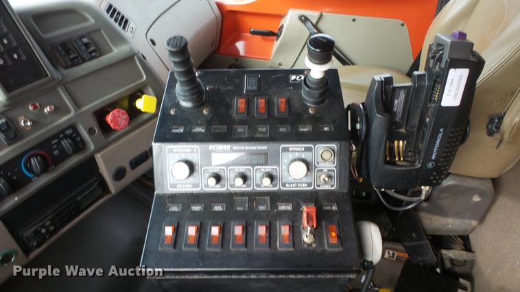 image for item DC0592 2003 Sterling LT7501 dump truck