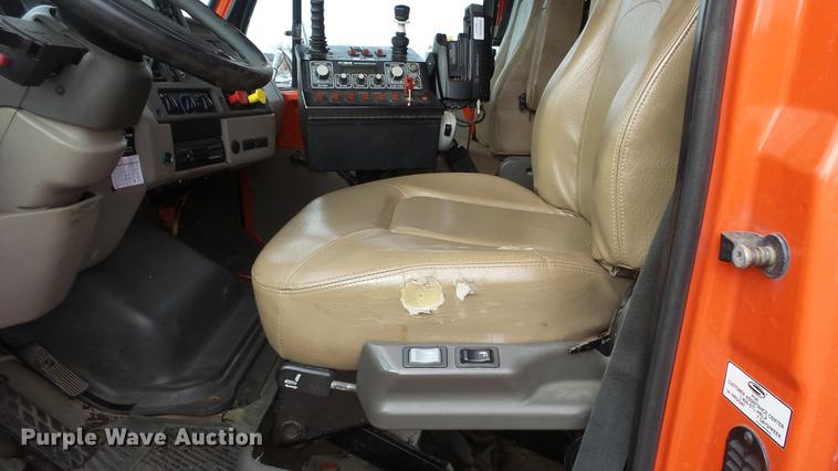 image for item DC0592 2003 Sterling LT7501 dump truck