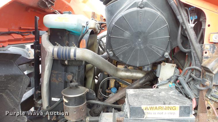 image for item DC0592 2003 Sterling LT7501 dump truck