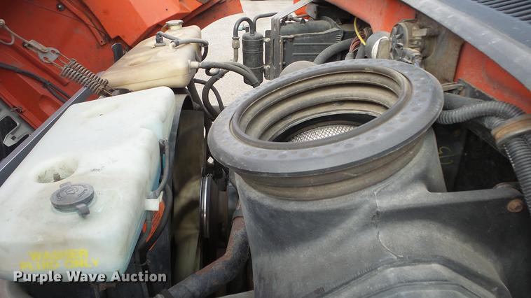 image for item DC0592 2003 Sterling LT7501 dump truck