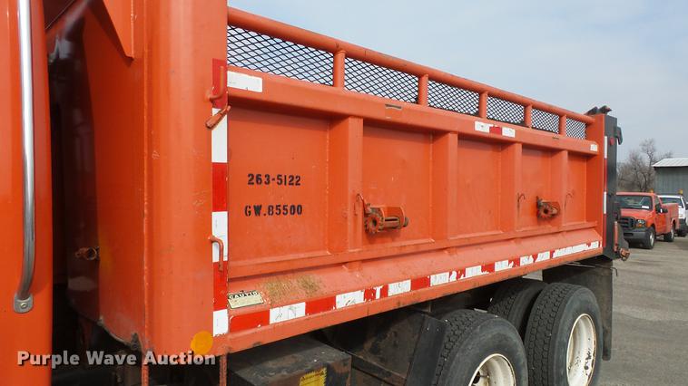 image for item DC0592 2003 Sterling LT7501 dump truck