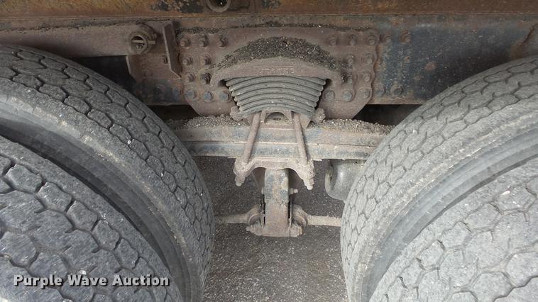 image for item DC0592 2003 Sterling LT7501 dump truck