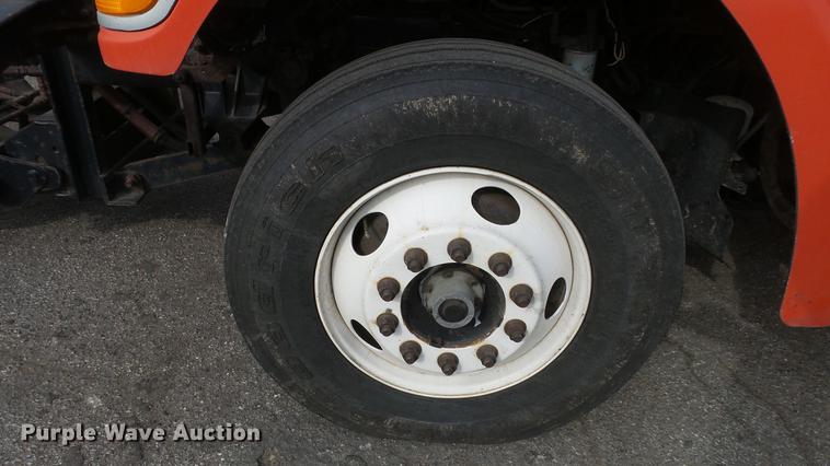 image for item DC0592 2003 Sterling LT7501 dump truck