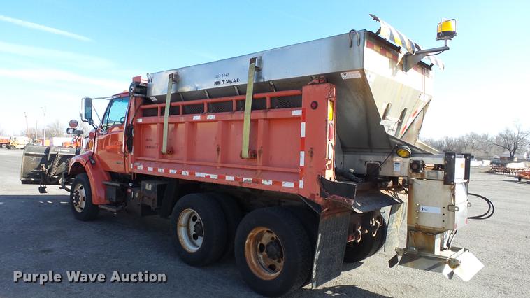 image for item DC0593 2003 Sterling LT7501 dump truck