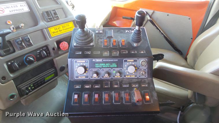 image for item DC0593 2003 Sterling LT7501 dump truck