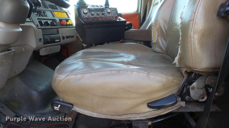 image for item DC0593 2003 Sterling LT7501 dump truck