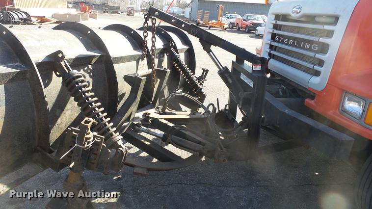 image for item DC0593 2003 Sterling LT7501 dump truck