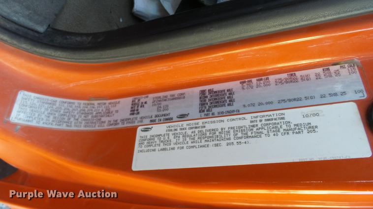 image for item DC0594 2001 Sterling LT7501 dump truck