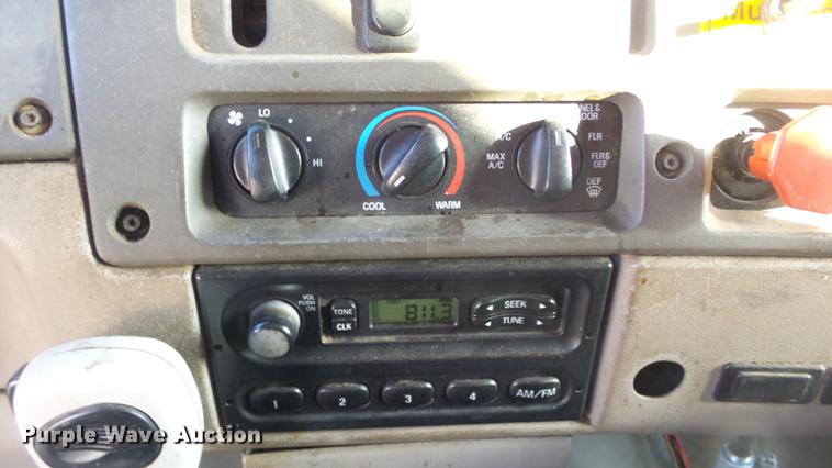 image for item DC0594 2001 Sterling LT7501 dump truck