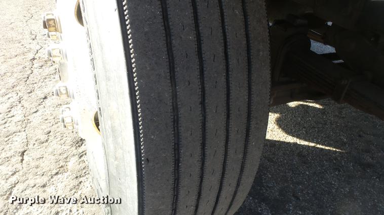 image for item DC0594 2001 Sterling LT7501 dump truck