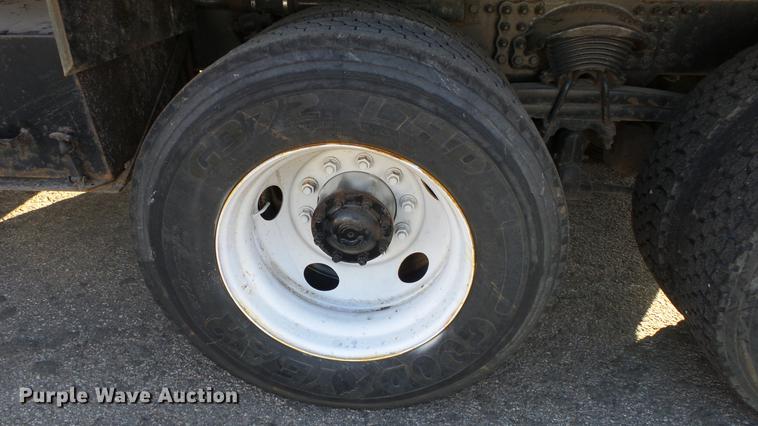 image for item DC0594 2001 Sterling LT7501 dump truck