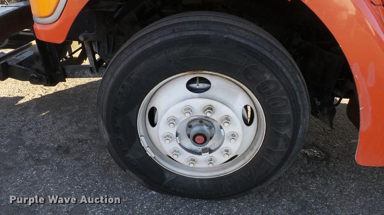 image for item DC0594 2001 Sterling LT7501 dump truck