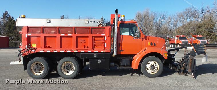 image for item DC0595 2001 Sterling LT7501 dump truck