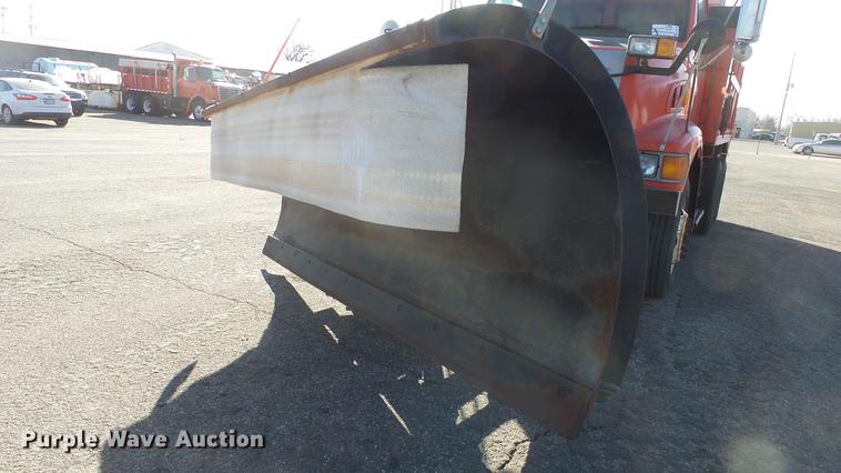 image for item DC0595 2001 Sterling LT7501 dump truck