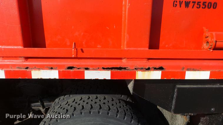 image for item DC0595 2001 Sterling LT7501 dump truck