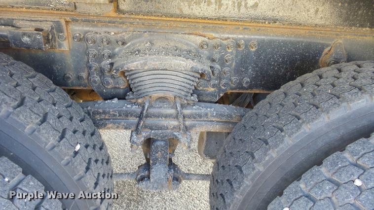 image for item DC0595 2001 Sterling LT7501 dump truck
