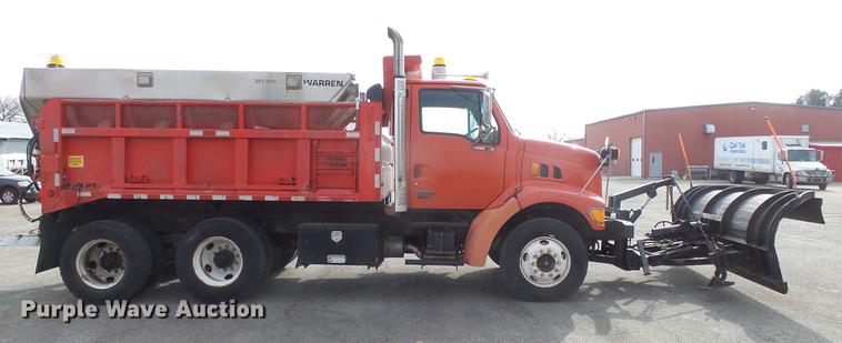 image for item DC0596 2001 Sterling LT7501 dump truck