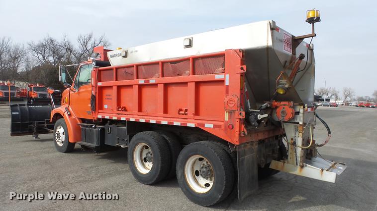 image for item DC0596 2001 Sterling LT7501 dump truck