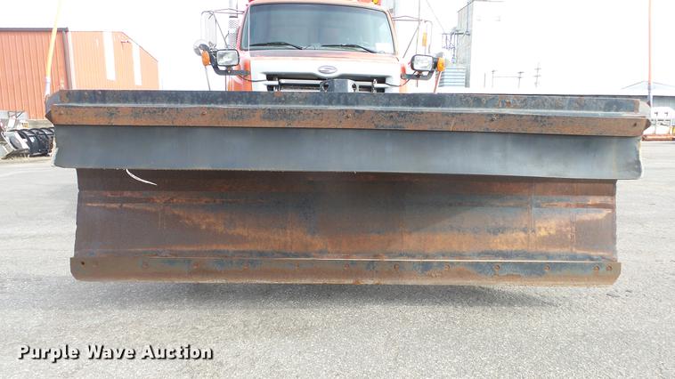 image for item DC0596 2001 Sterling LT7501 dump truck