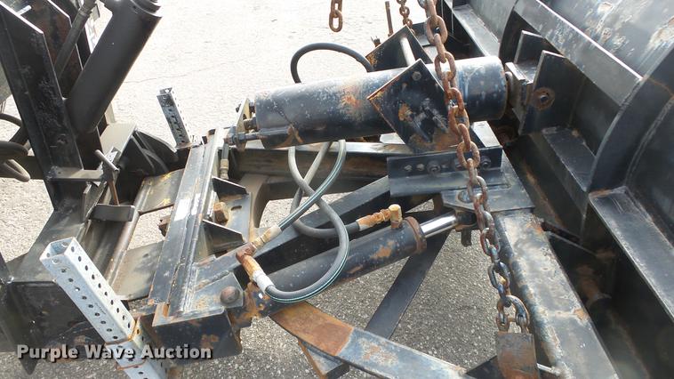 image for item DC0596 2001 Sterling LT7501 dump truck