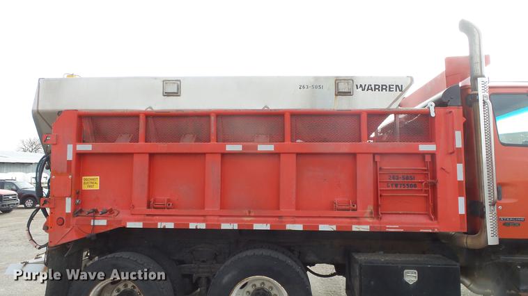 image for item DC0596 2001 Sterling LT7501 dump truck