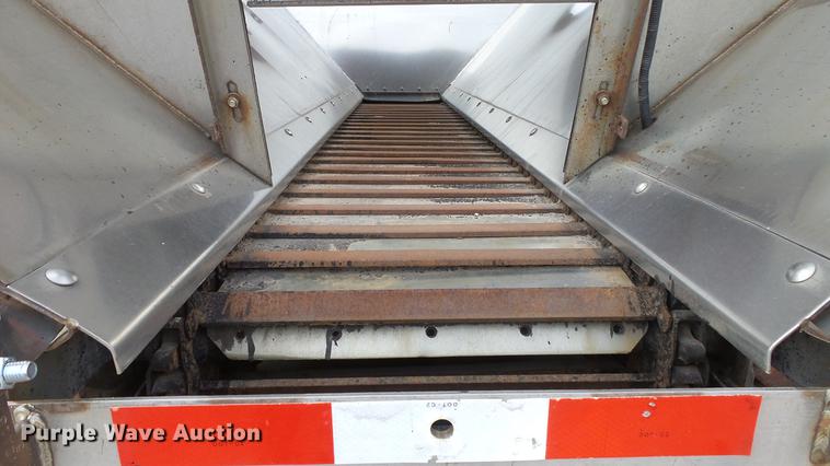 image for item DC0596 2001 Sterling LT7501 dump truck