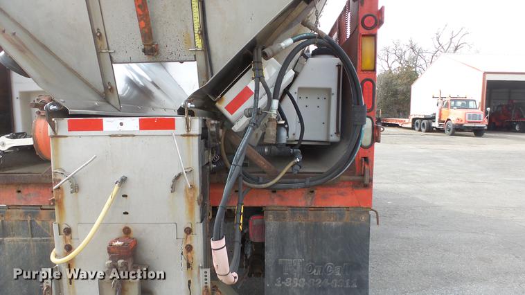 image for item DC0596 2001 Sterling LT7501 dump truck