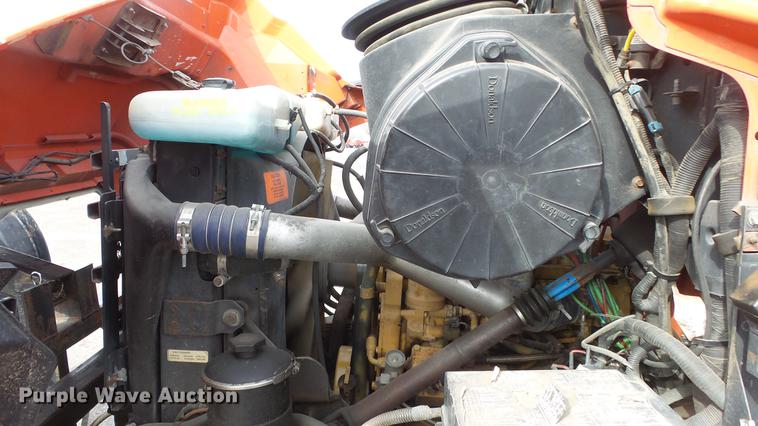 image for item DC0596 2001 Sterling LT7501 dump truck