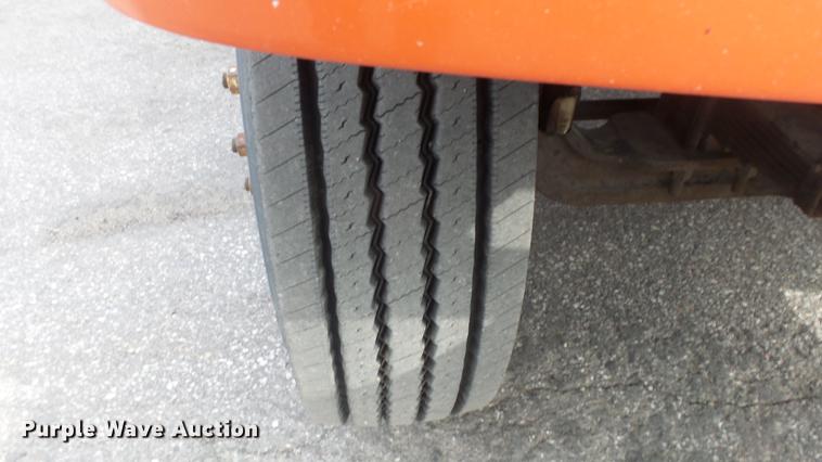 image for item DC0596 2001 Sterling LT7501 dump truck