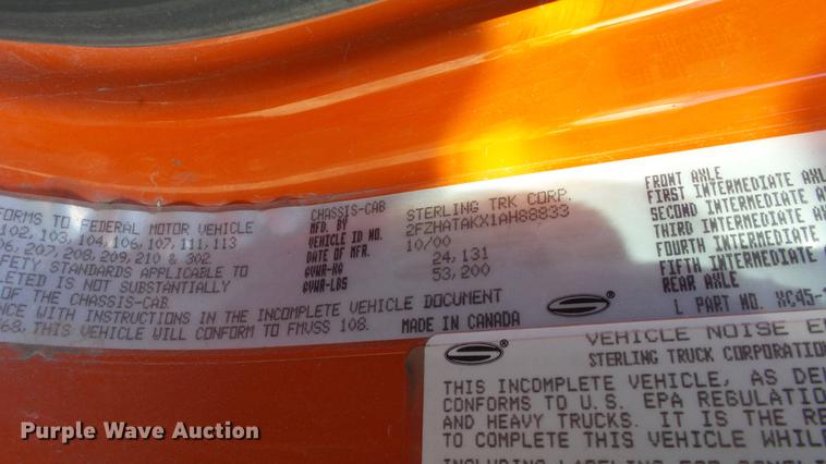 image for item DC0597 2001 Sterling LT7501 dump truck