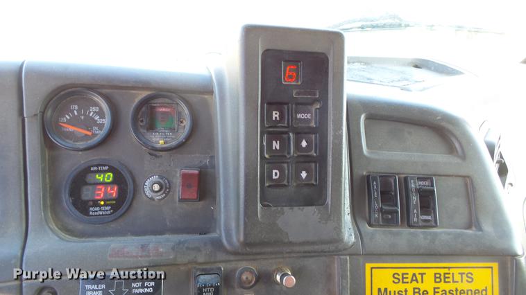 image for item DC0597 2001 Sterling LT7501 dump truck