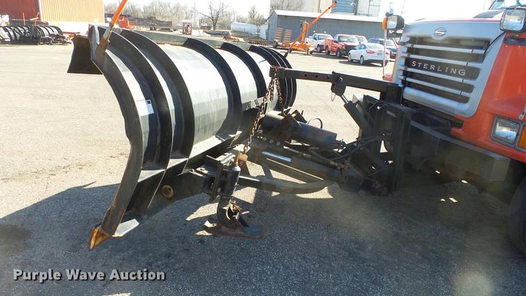 image for item DC0597 2001 Sterling LT7501 dump truck