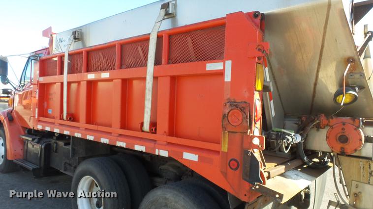image for item DC0597 2001 Sterling LT7501 dump truck