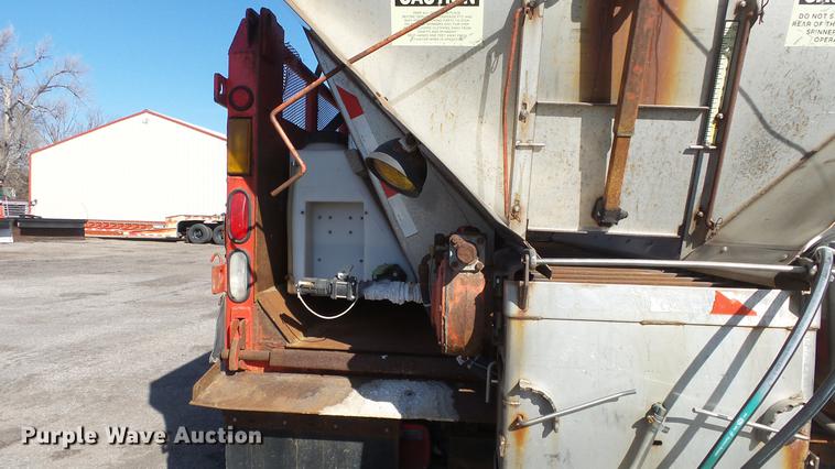 image for item DC0597 2001 Sterling LT7501 dump truck