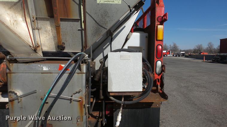 image for item DC0597 2001 Sterling LT7501 dump truck