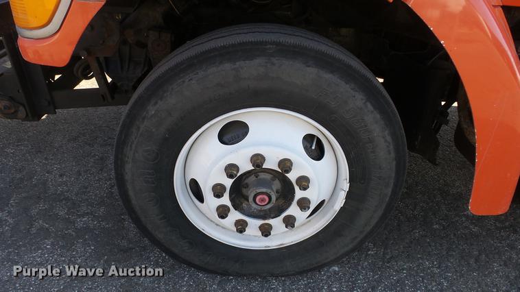 image for item DC0597 2001 Sterling LT7501 dump truck