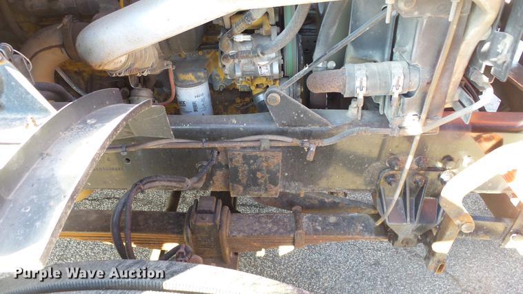 image for item DC0598 2001 Sterling LT7501 dump truck