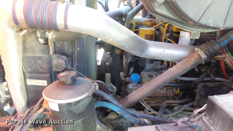 image for item DC0598 2001 Sterling LT7501 dump truck