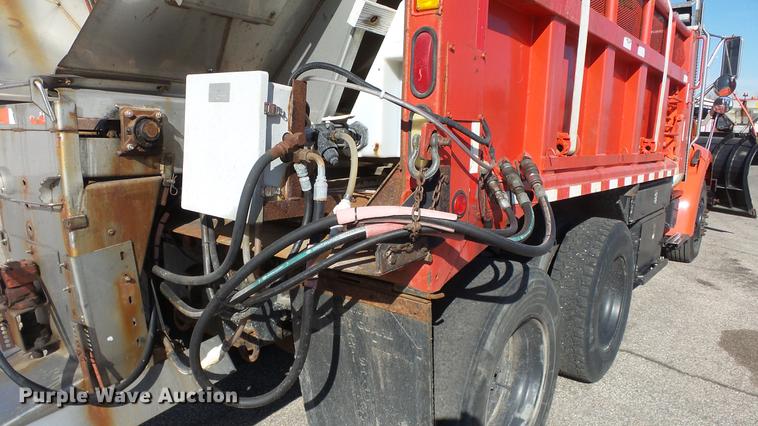 image for item DC0598 2001 Sterling LT7501 dump truck