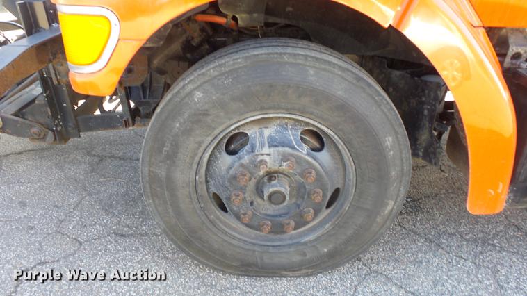 image for item DC0598 2001 Sterling LT7501 dump truck