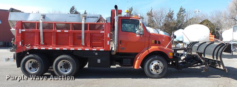 image for item DC0599 2001 Sterling LT7501 dump truck