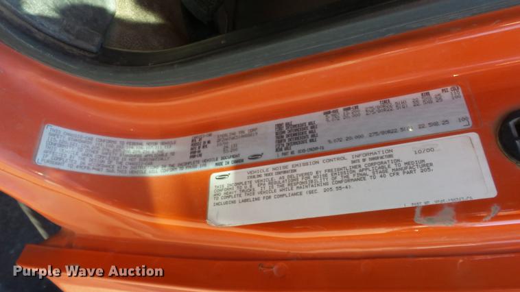 image for item DC0599 2001 Sterling LT7501 dump truck