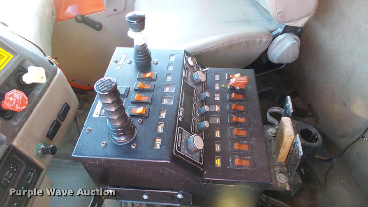 image for item DC0599 2001 Sterling LT7501 dump truck