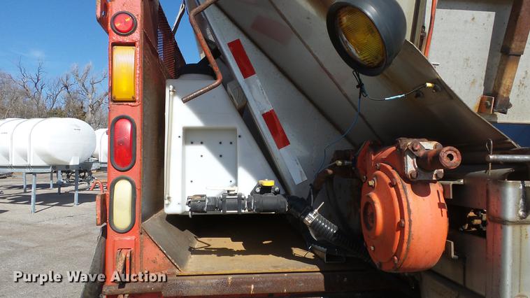 image for item DC0599 2001 Sterling LT7501 dump truck