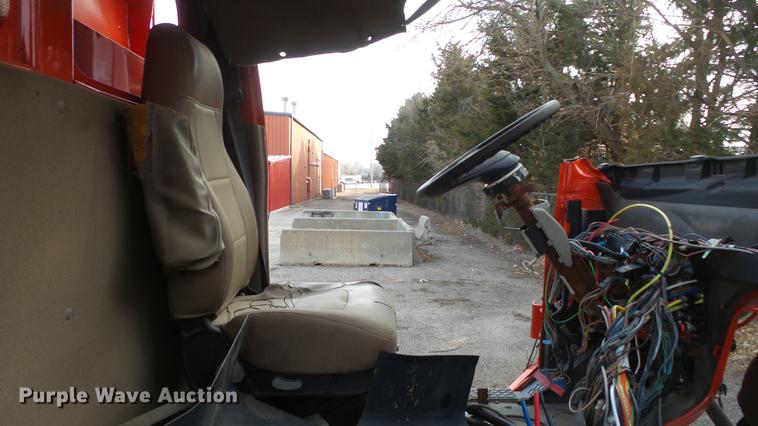 image for item DC0608 2009 Sterling LT7501 dump truck