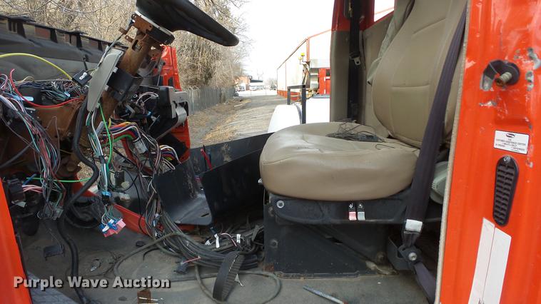 image for item DC0608 2009 Sterling LT7501 dump truck